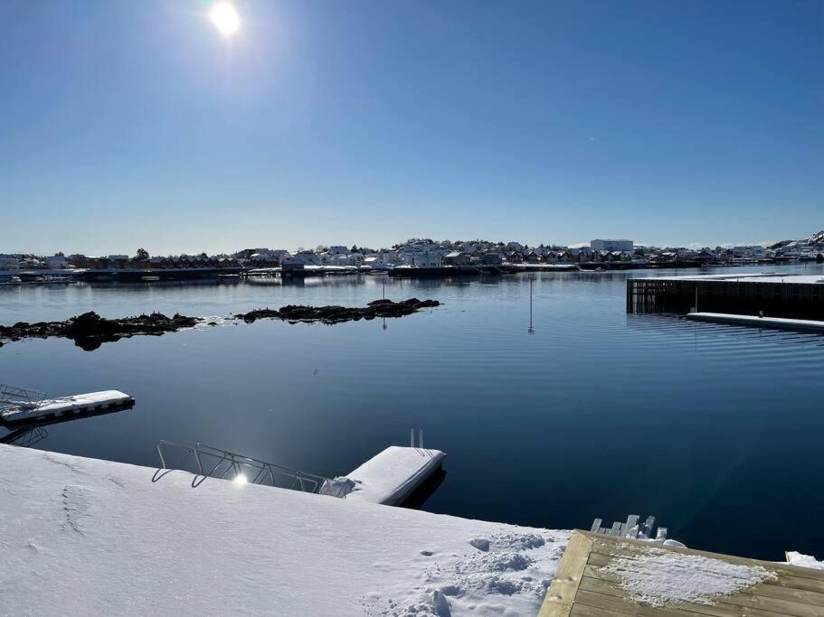 #Lofoten Leilighet Ved Sjoen Ballstad Eksteriør billede