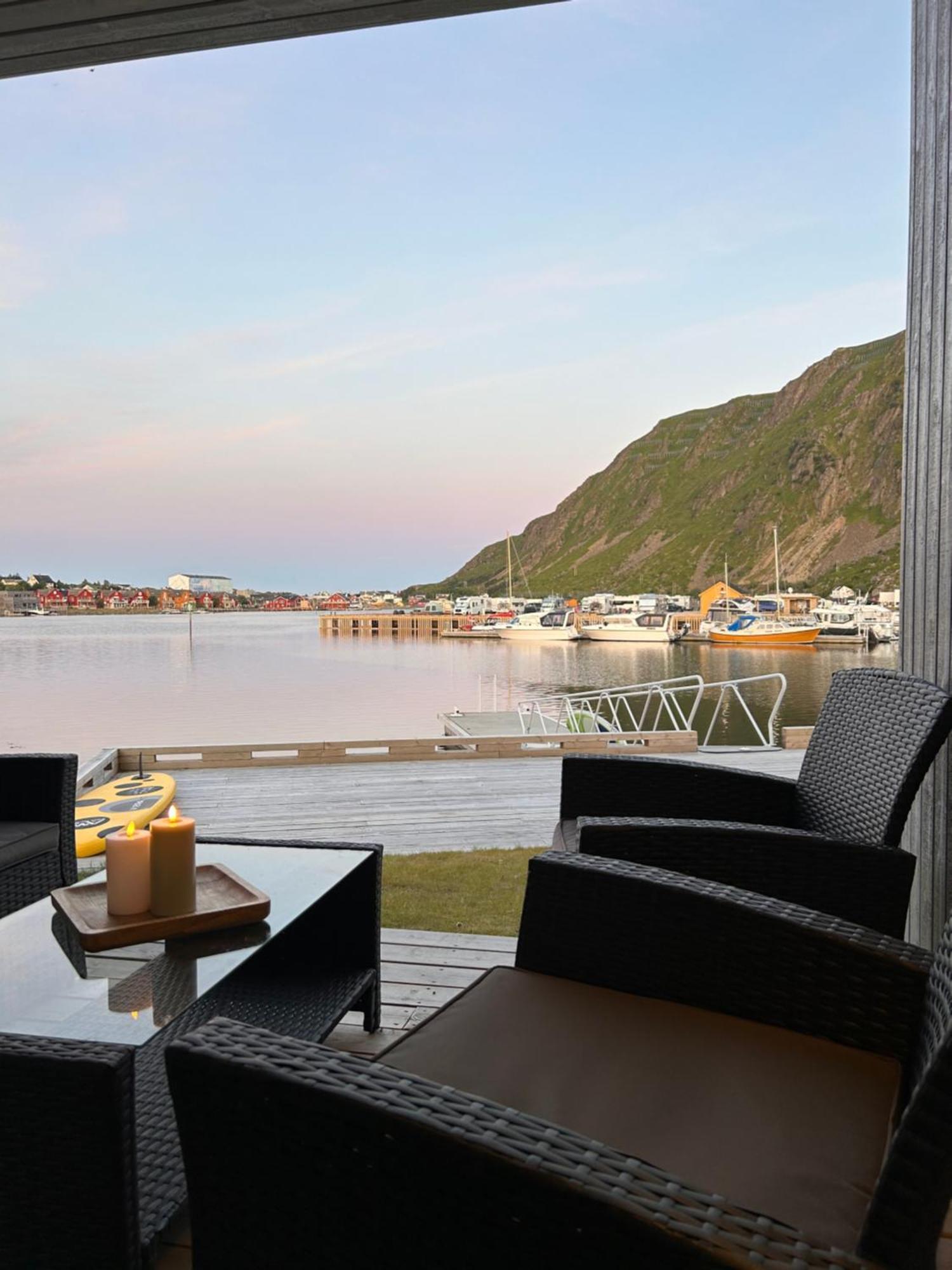 #Lofoten Leilighet Ved Sjoen Ballstad Eksteriør billede